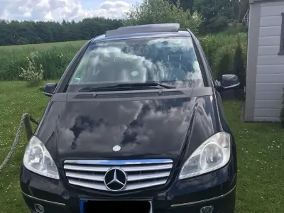 Gebraucht Mercedes A160 95 PS (69 kW) 2010 Schwarz Limousine