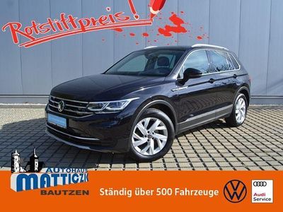 Deep black perleffekt (metallic) Gebraucht 2020 VW Tiguan Elegance SUV | 28.379 € (Teuer)