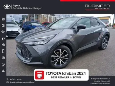 Gebraucht Toyota C-HR Team 140 PS (102 kW) 2024 Grey metallic / black SUV