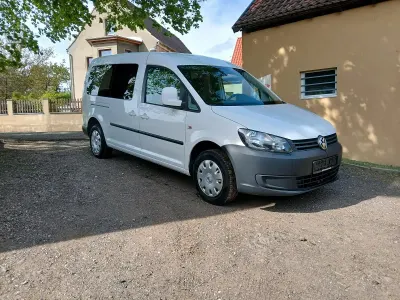 Brugt VW Caddy Maxi Trendline 105 HK (77 kW) 2011 MPV