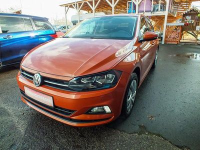 Gebraucht VW Polo 95 PS (69 kW) 2018 Orange Kleinwagen