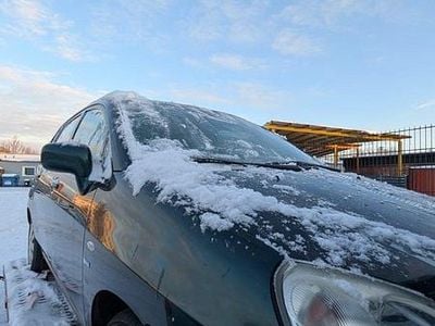 Grün Gebraucht 2003 Suzuki Liana Kleinwagen | 2.500 €