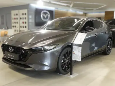 Neu Mazda 3 Homura-Line 140 PS (102 kW) 2026