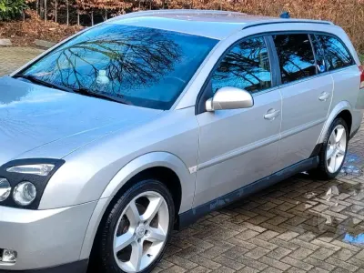 Gebraucht Opel Vectra 150 PS (110 kW) 2004 Silber Kombi