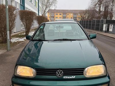 Grün Gebraucht 1997 VW Golf III Kleinwagen | 2.700 € (Teuer)