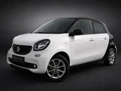 Gebraucht Smart ForFour Passion 71 PS (52 kW) 2016 Weiß Kleinwagen