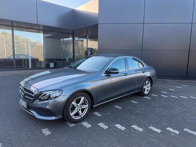 Usata Mercedes E200 197 CV (144 kW) 2019 Grigio Berlina