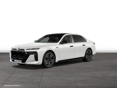 Second-hand BMW M760e Comfort Edition 571 CP (419 kW) 2025 Berlinǎ