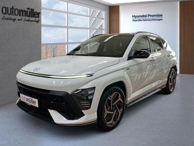 Gebraucht Hyundai Kona N Line 199 PS (146 kW) 2023 Weiss serenity white / mic SUV