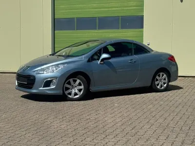 Usata Peugeot 308 CC Access 120 CV (88 kW) 2013 Blu Cabrio