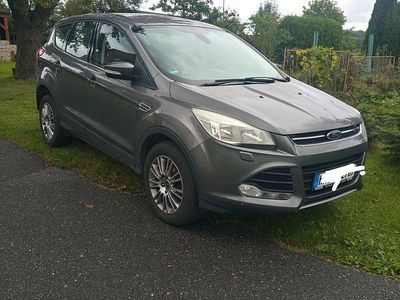 Gebraucht Ford Kuga 166 PS (122 kW) 2014 Grau SUV