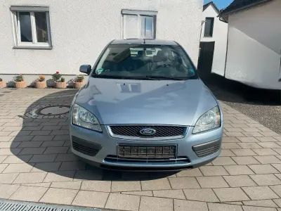 Gebraucht Ford Focus 101 PS (74 kW) 2006 Blau Coupé
