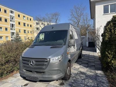 Gebraucht Mercedes Sprinter 143 PS (105 kW) 2021 Grau Van