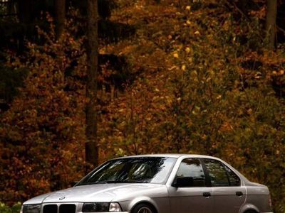 gebraucht BMW 320 i e36