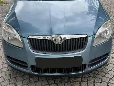 Gebraucht Skoda Fabia 69 PS (50 kW) 2010 Blau Kleinwagen