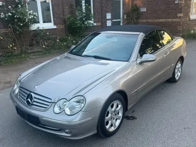 Gebraucht Mercedes CLK200 Elegance 163 PS (119 kW) 2003 Grau Cabrio