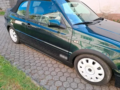 Gebraucht VW Golf Cabriolet 101 PS (74 kW) 1995 Grün Cabrio