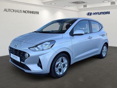 Usata Hyundai i10 Trend 67 CV (49 kW) 2022 Argento Utilitaria