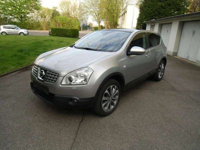 gebraucht Nissan Qashqai Qashqai2.0 4 x 4teknaNAVILEDERPANORAMAKAMERA