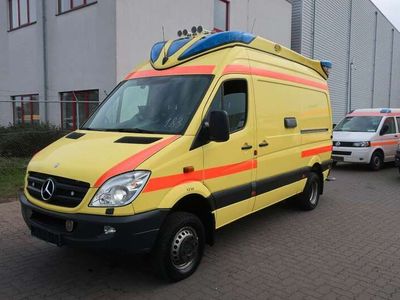 gebraucht Mercedes Sprinter II 519 CDI 4X4 / Klima / Automatik /RTW