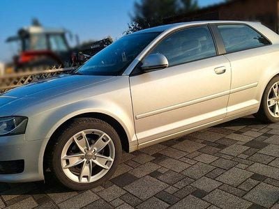 Gebraucht Audi A3 Attraction 102 PS (75 kW) 2008 Silber Kleinwagen