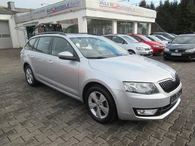 Silber Gebraucht 2013 Skoda Octavia Elegance Kombi | 9.999 € (Etwas zu teuer)