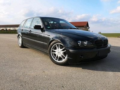 Gebraucht BMW 320 Shadowline 170 PS (125 kW) 2001 Schwarz Kombi