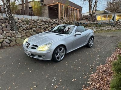 Silber Gebraucht 2004 Mercedes SLK200 Cabrio | 9.980 € (Fairer Preis)