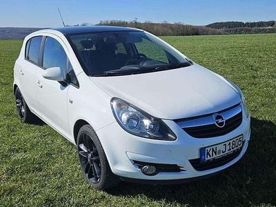 Gebraucht Opel Corsa Color Edition 101 PS (74 kW) 2010 Weiß Kleinwagen