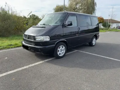 Używany VW T4 102 KM (75 kW) 2001 Czarny Van