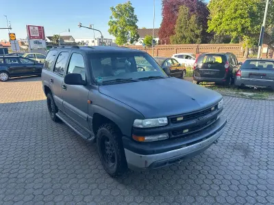 Usata Chevrolet Tahoe LT 273 CV (200 kW) 2002 Grigio SUV