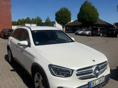 Usata Mercedes GLC220 194 CV (142 kW) 2020 Bianco SUV