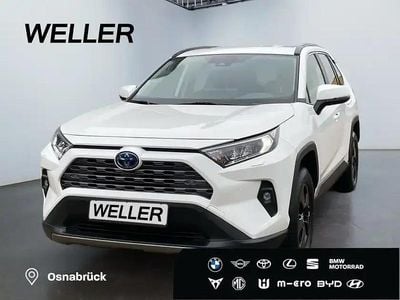 Weiss Gebraucht 2023 Toyota RAV4 Hybrid Team SUV | 33.250 € (Guter Preis)