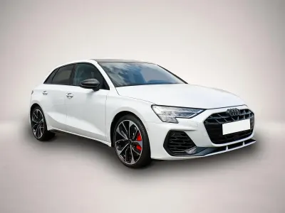 Gebraucht Audi S3 333 PS (244 kW) 2025 Manufacturer Limousine