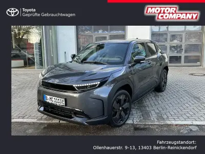 Neu Toyota Urban Cruiser Lounge 128 kW (175 PS) 2026 Grau SUV
