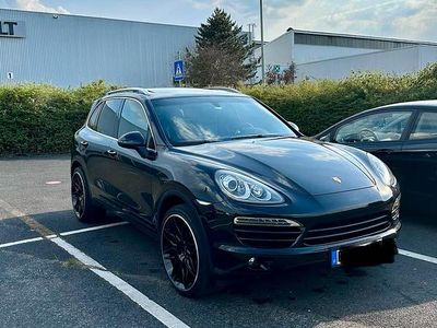 Schwarz Gebraucht 2012 Porsche Cayenne SUV | 16.800 € (Fairer Preis)