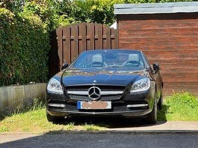 Schwarz Gebraucht 2011 Mercedes SLK200 Cabrio | 19.900 € (Fairer Preis)