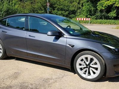 gebraucht Tesla Model 3 Midnight Silver Metallic, Standart Range