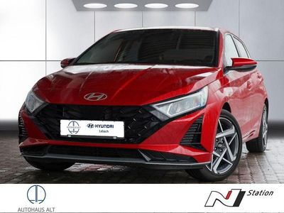 Neu Hyundai i20 Prime 101 PS (74 kW) 2025 Rot Limousine