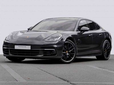 Porsche Panamera 4