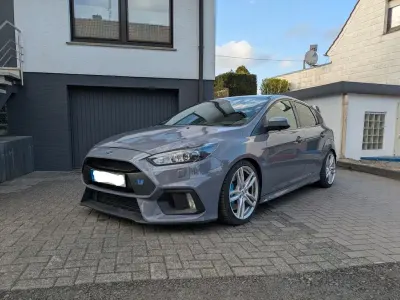 Gebraucht Ford Focus RS 349 PS (256 kW) 2018 Grau Limousine