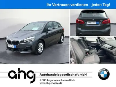Gebraucht BMW 218 Advantage 140 PS (102 kW) 2018 Mineral grau metallic Van / Kleinbus