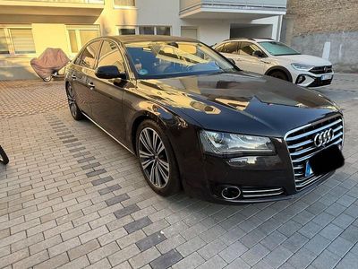 Audi A8L