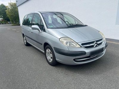 Citroën C8