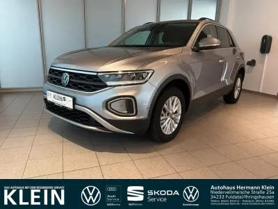 Gebraucht VW T-Roc Life 110 PS (80 kW) 2023 Silber SUV