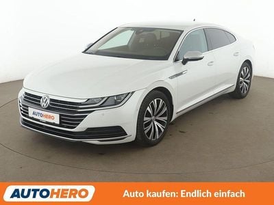 Usata VW Arteon Elegance 190 CV (139 kW) 2018 Bianco Utilitaria
