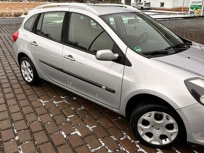 Silber Gebraucht 2008 Renault Clio GrandTour Kombi | 2.100 € (Fairer Preis)