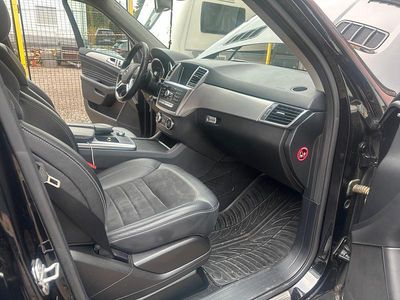 Gebraucht Mercedes ML350 2013 Schwarz SUV