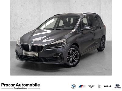 BMW 220