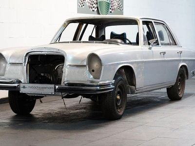 Gebraucht Mercedes 280 SE 299 PS (219 kW) 1971 Grün Limousine